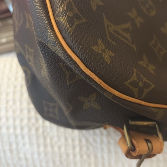 Beautiful and Vintage Authentic Louis Vuitton Saumur 35 Bag with dusty and COA - Picture 9 of 10